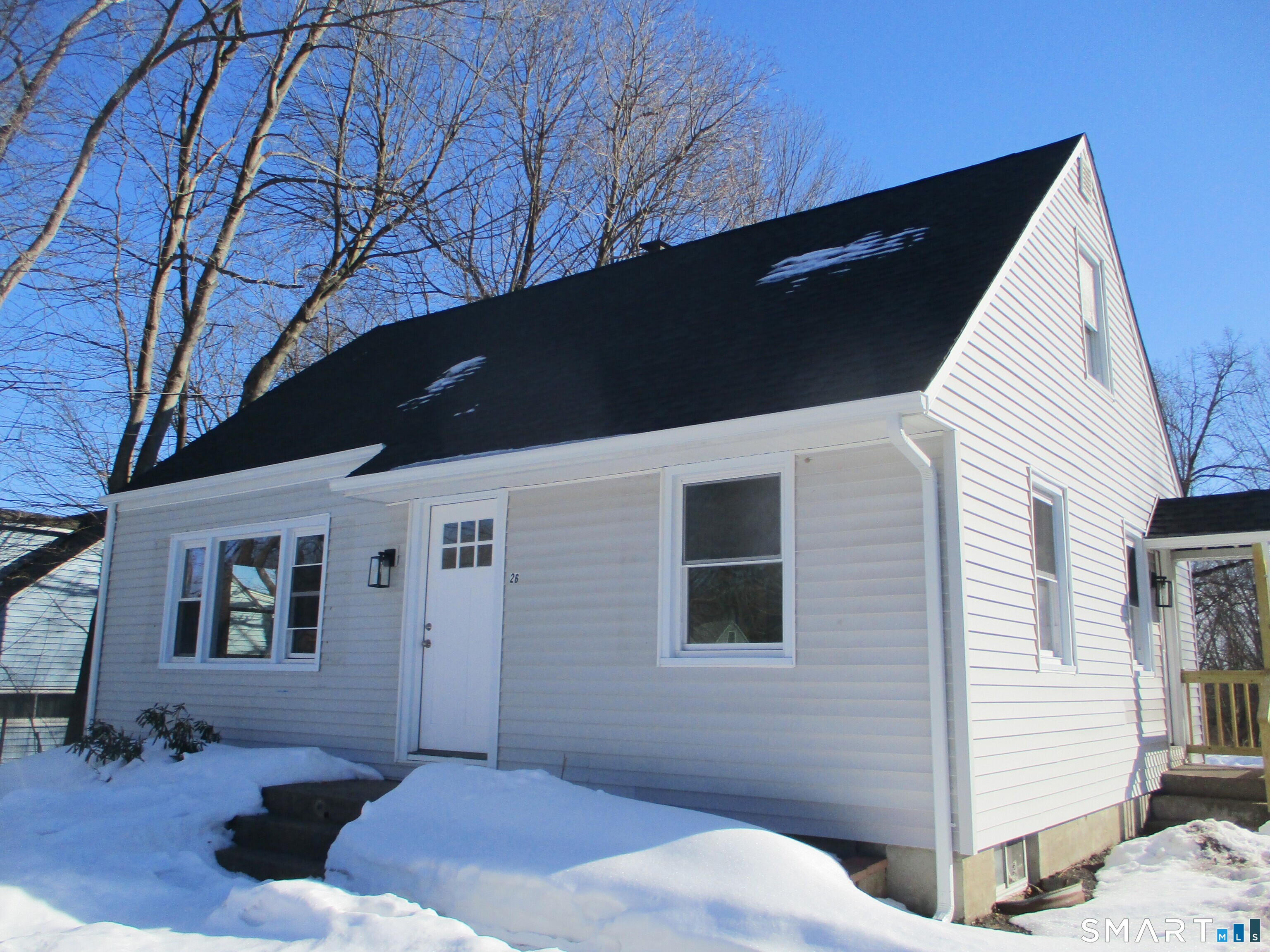 26 King Court Enfield CT 06082