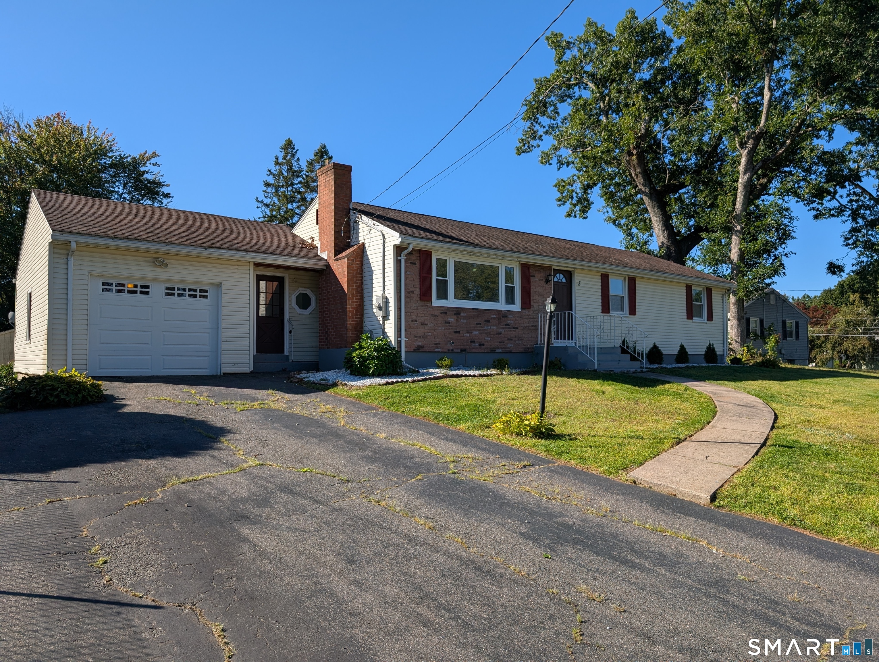 3 Vinlen Drive Windsor CT 06095