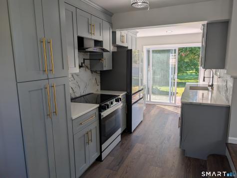 3 Vinlen Drive Windsor CT 06095