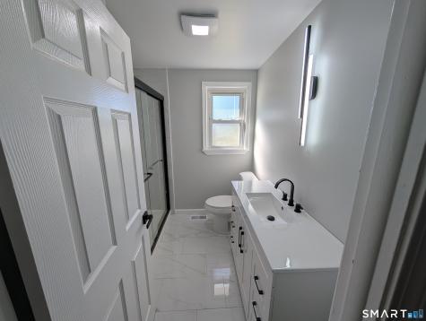 3 Vinlen Drive Windsor CT 06095