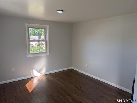 3 Vinlen Drive Windsor CT 06095