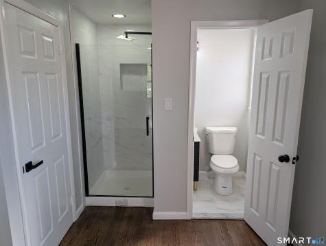 3 Vinlen Drive Windsor CT 06095
