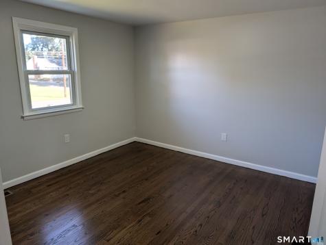 3 Vinlen Drive Windsor CT 06095