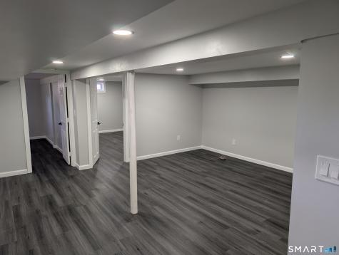 3 Vinlen Drive Windsor CT 06095