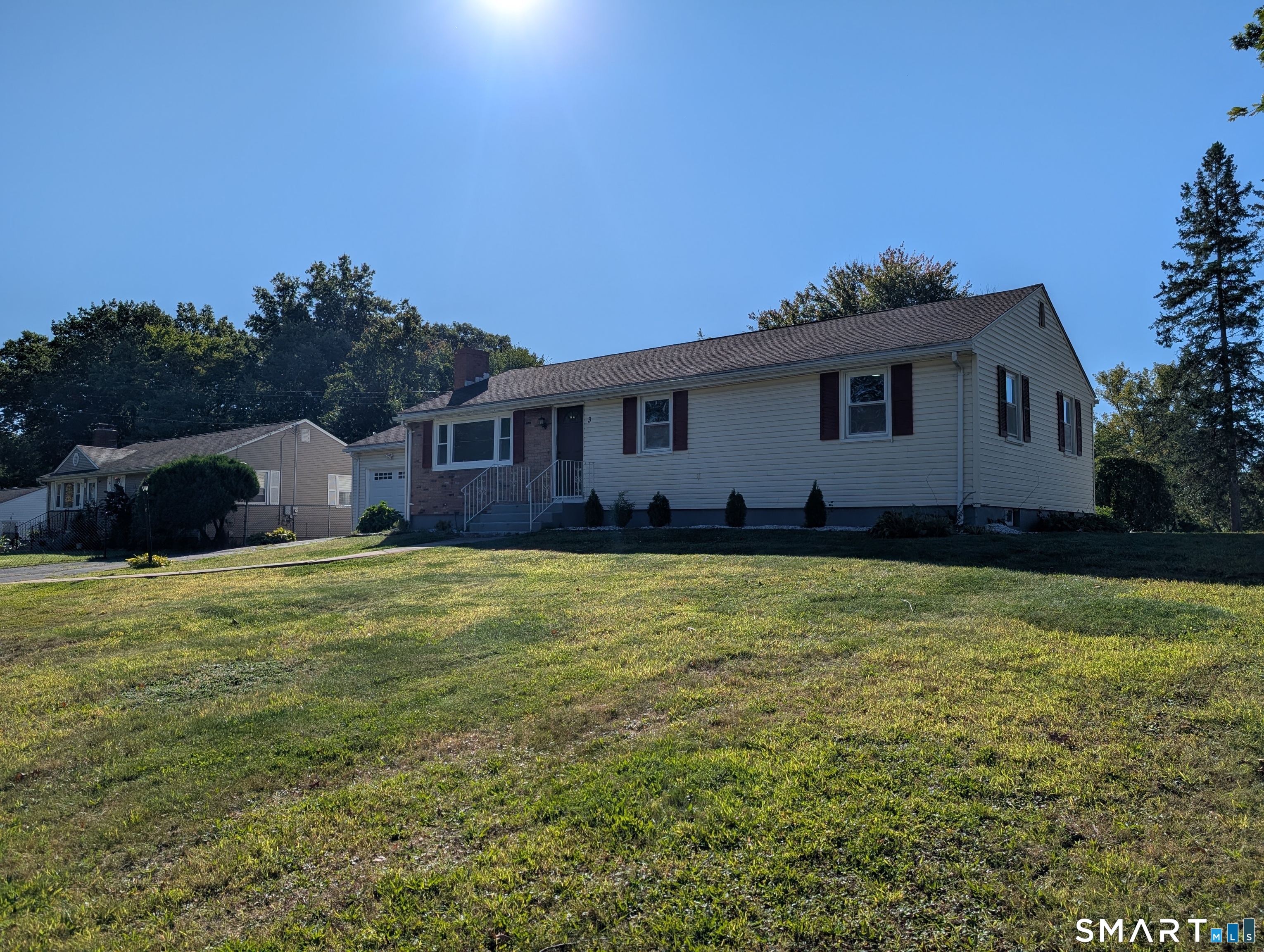 3 Vinlen Drive Windsor CT 06095