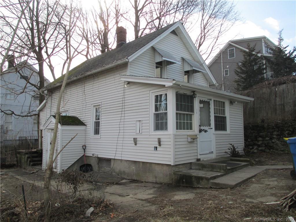 17 Seymour Street Waterbury CT 06708