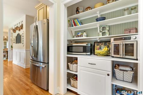 21 Fir Tree North Drive Branford CT 06405