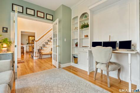 21 Fir Tree North Drive Branford CT 06405