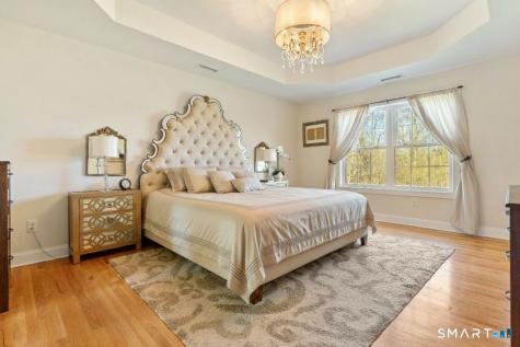 21 Fir Tree North Drive Branford CT 06405