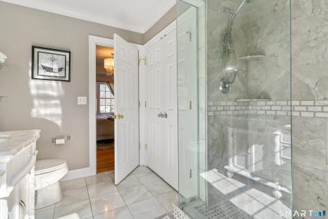 21 Fir Tree North Drive Branford CT 06405