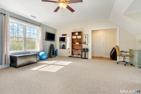 21 Fir Tree North Drive Branford CT 06405