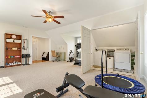 21 Fir Tree North Drive Branford CT 06405