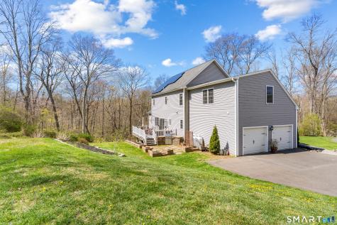21 Fir Tree North Drive Branford CT 06405