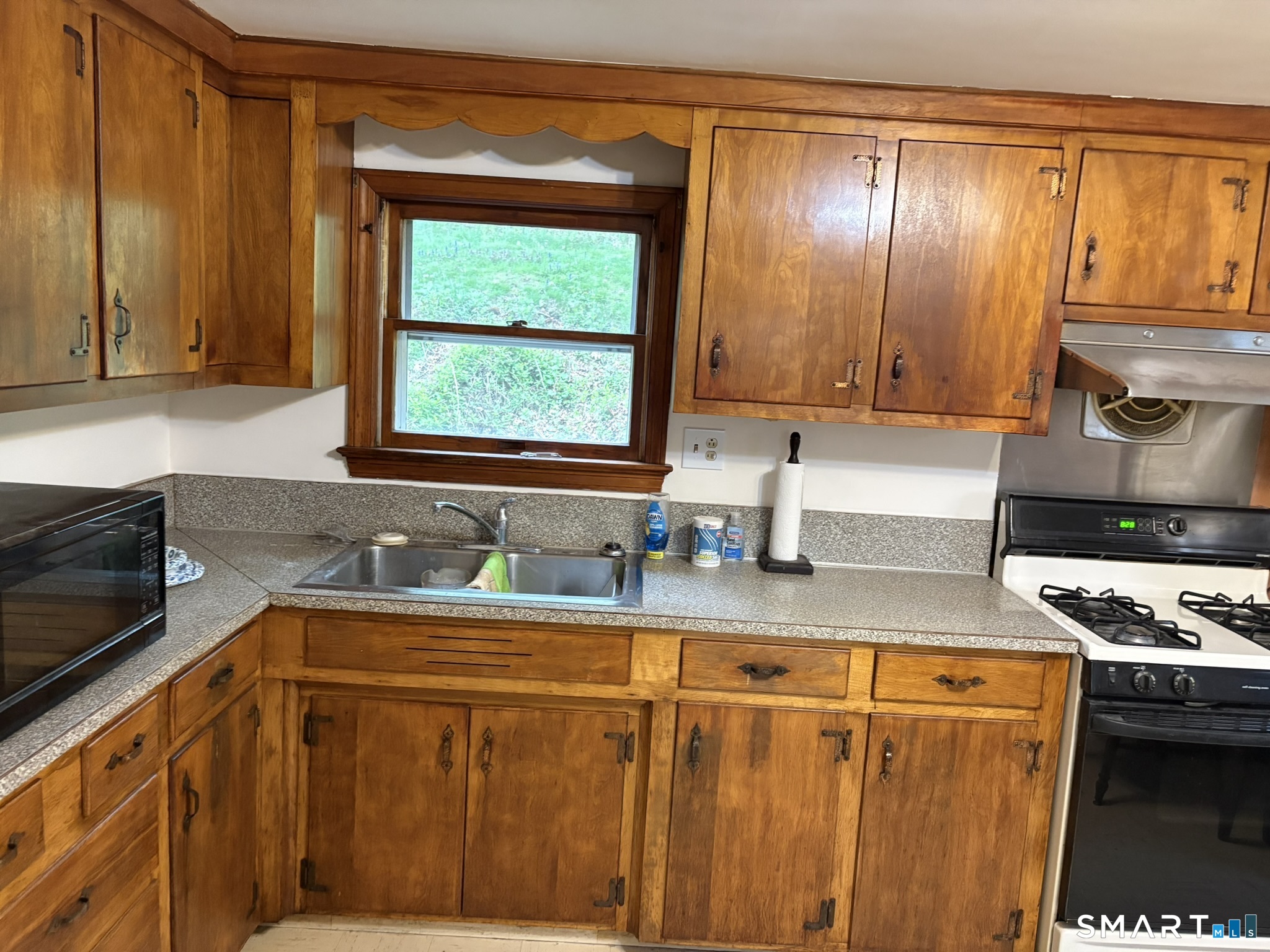 20 Whitaker Avenue Norwich CT 06360