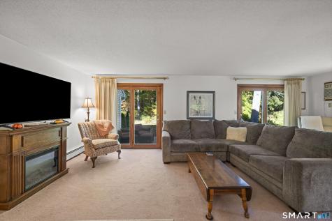 185 Deer Run Trail Manchester CT 06042