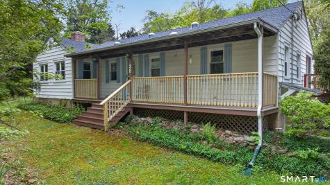 39 Fernwood Lane Cheshire CT 06410