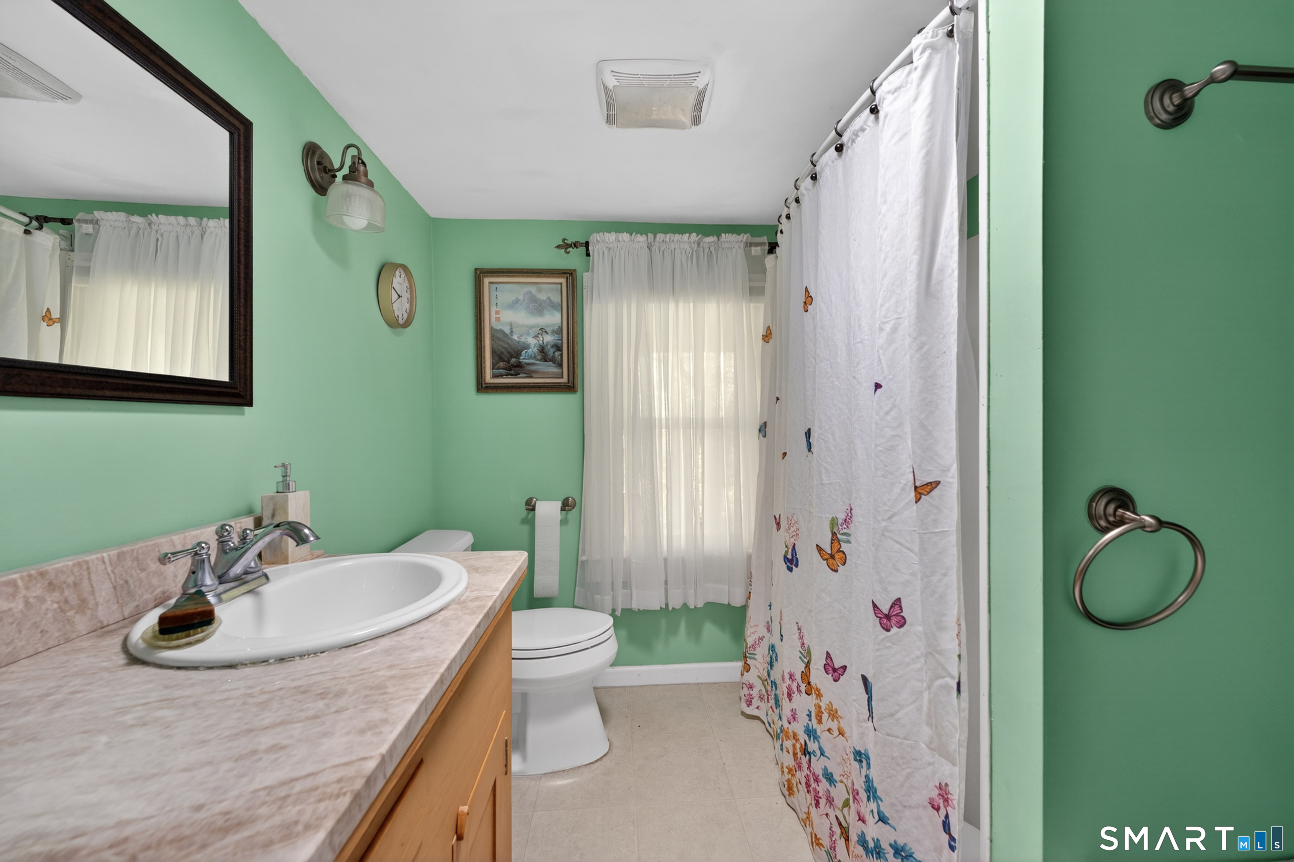 39 Fernwood Lane Cheshire CT 06410