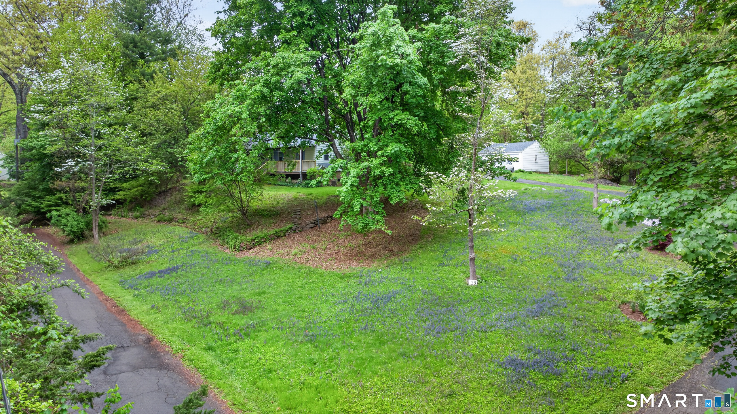 39 Fernwood Lane Cheshire CT 06410