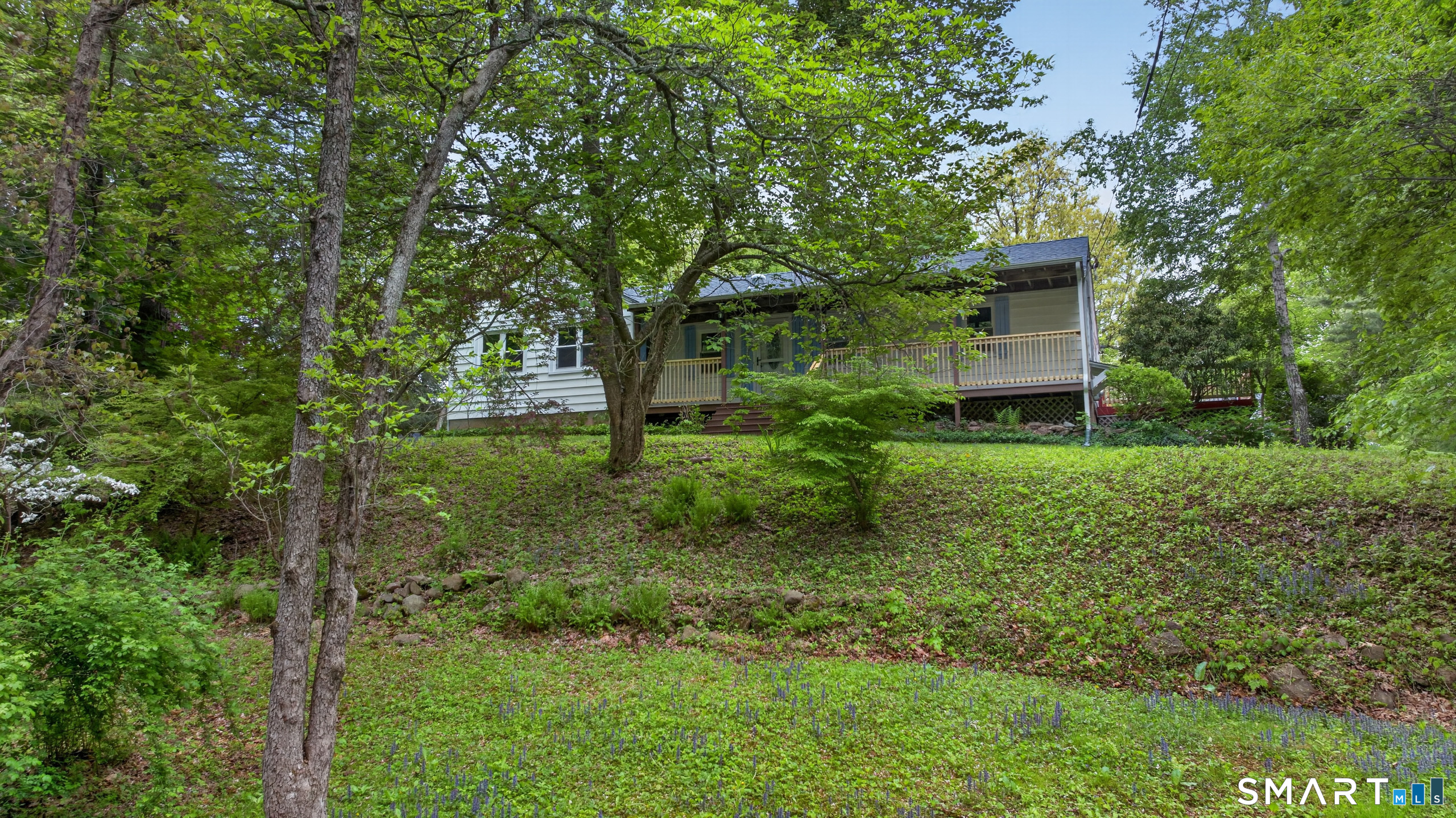 39 Fernwood Lane Cheshire CT 06410