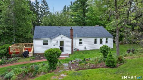 39 Fernwood Lane Cheshire CT 06410