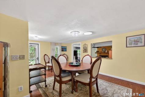 39 Fernwood Lane Cheshire CT 06410