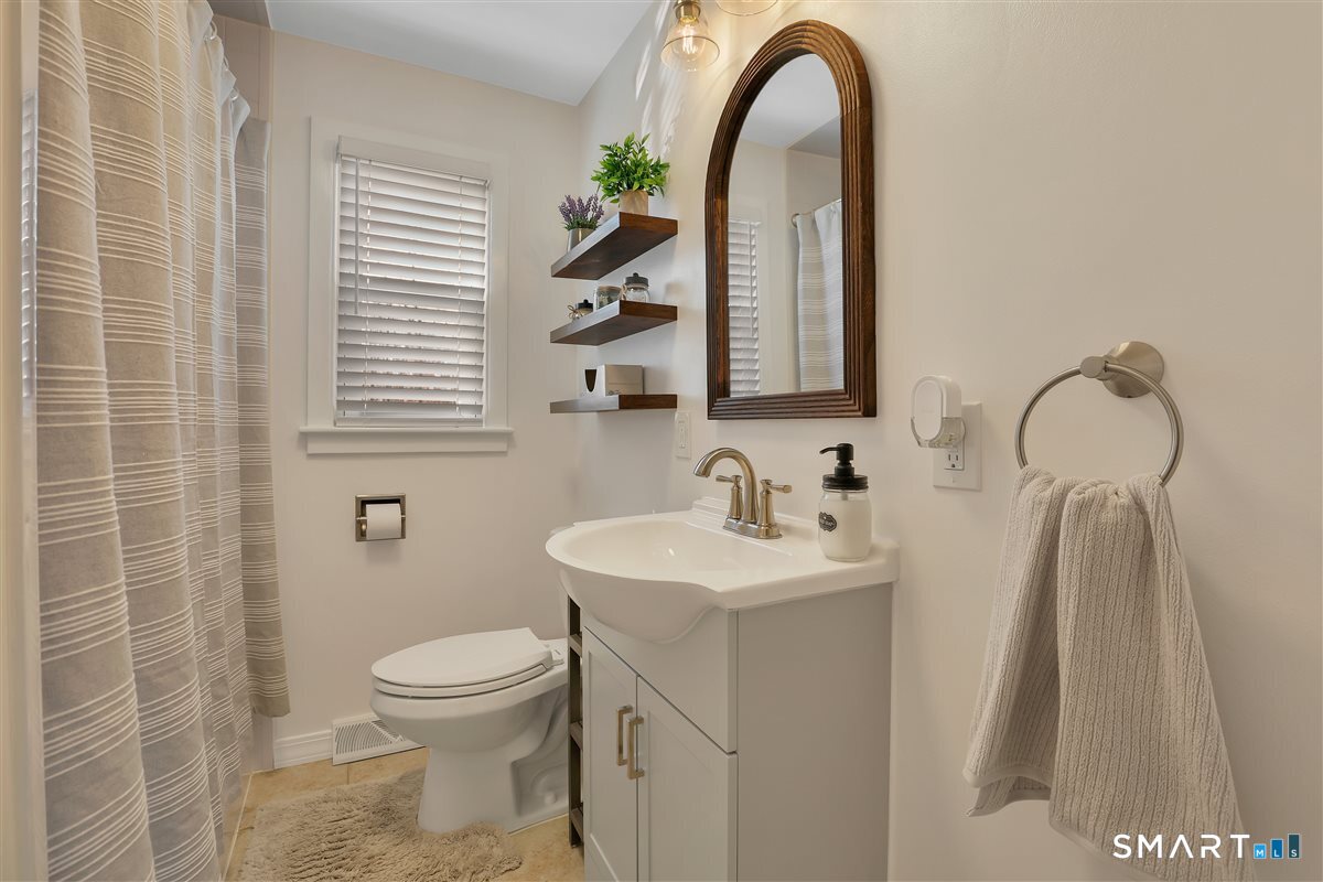 16 Phelps Road Marlborough CT 06447