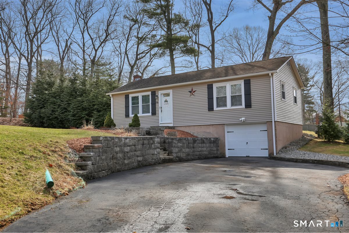 16 Phelps Road Marlborough CT 06447