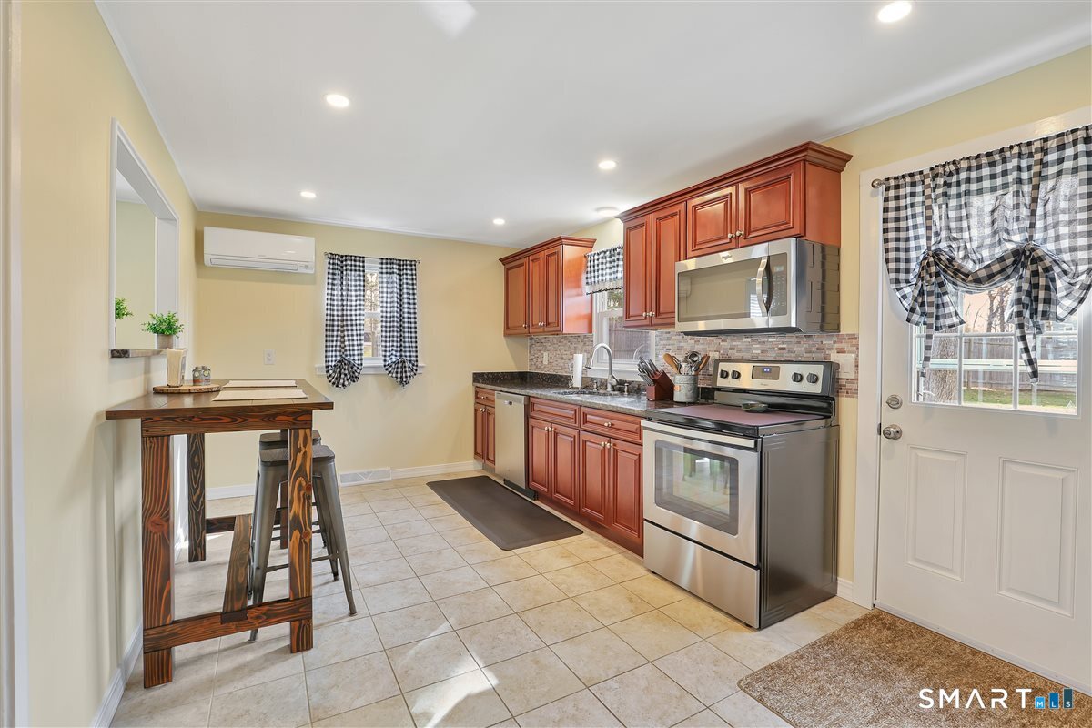 16 Phelps Road Marlborough CT 06447