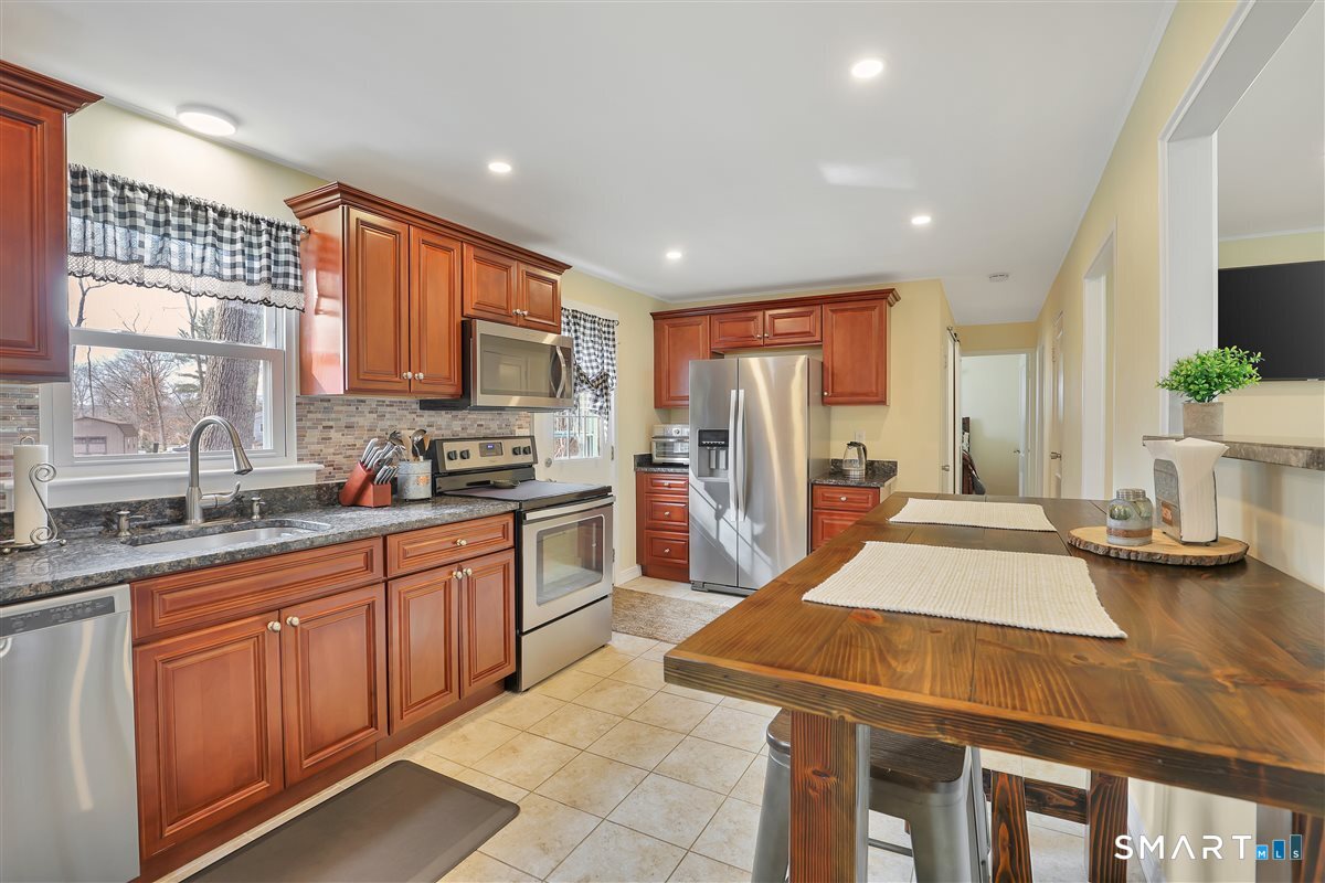 16 Phelps Road Marlborough CT 06447