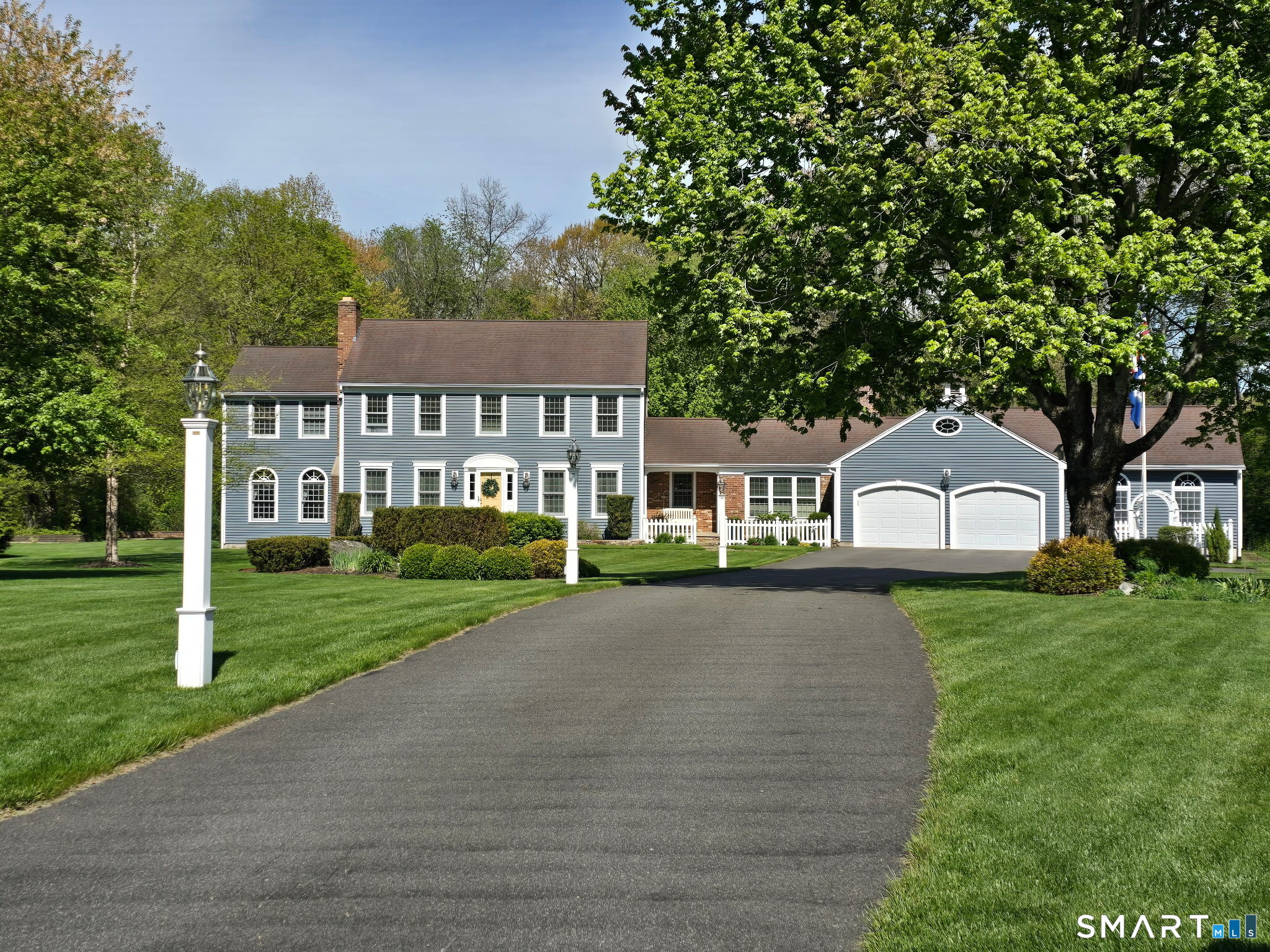 50 River View Court Cheshire CT 06410