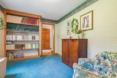 50 River View Court Cheshire CT 06410