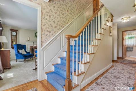 50 River View Court Cheshire CT 06410