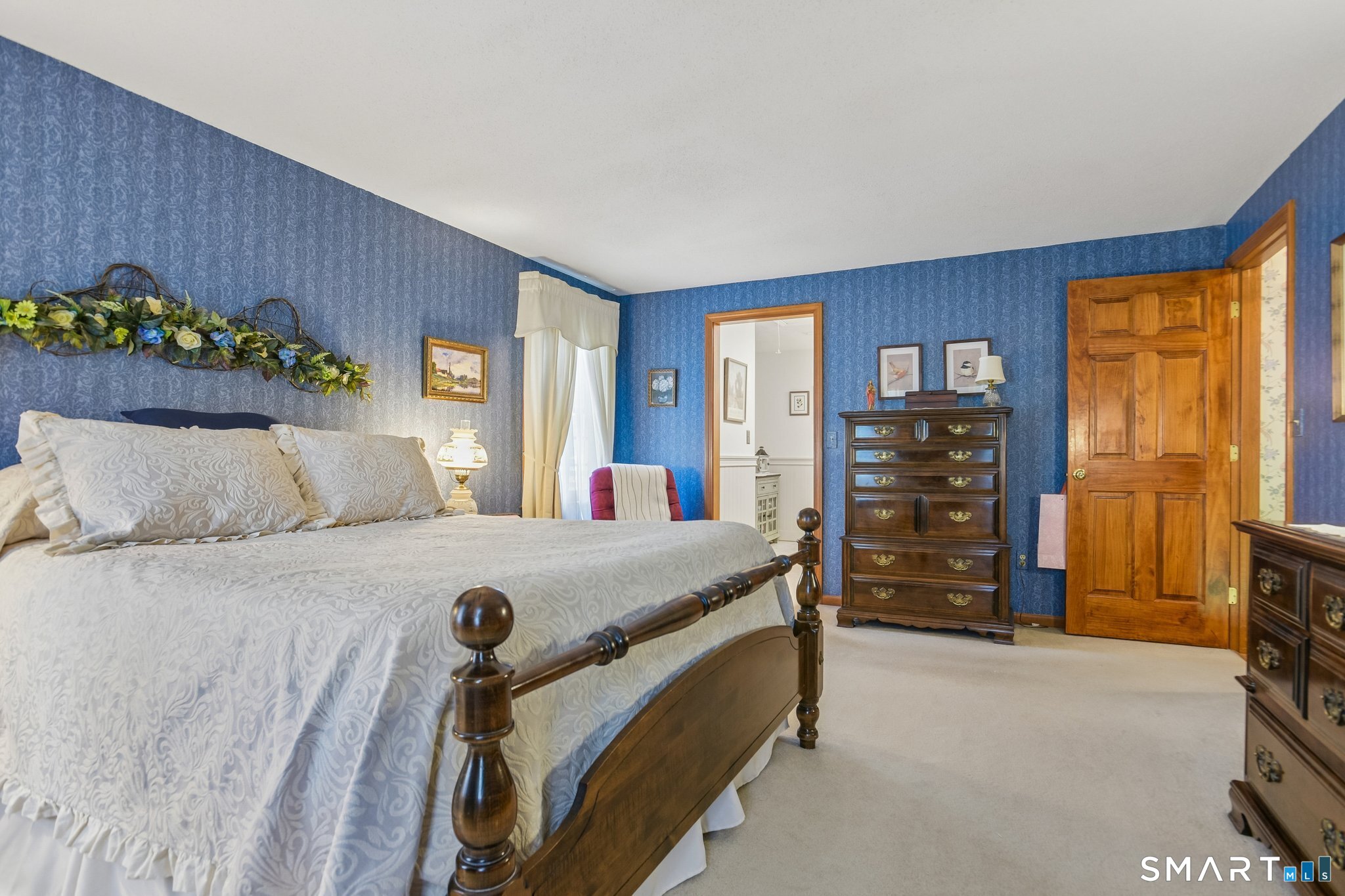 50 River View Court Cheshire CT 06410