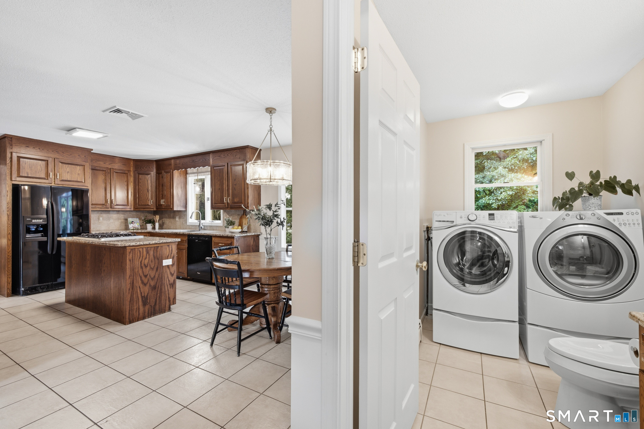 21 Avonwood Drive South Windsor CT 06074