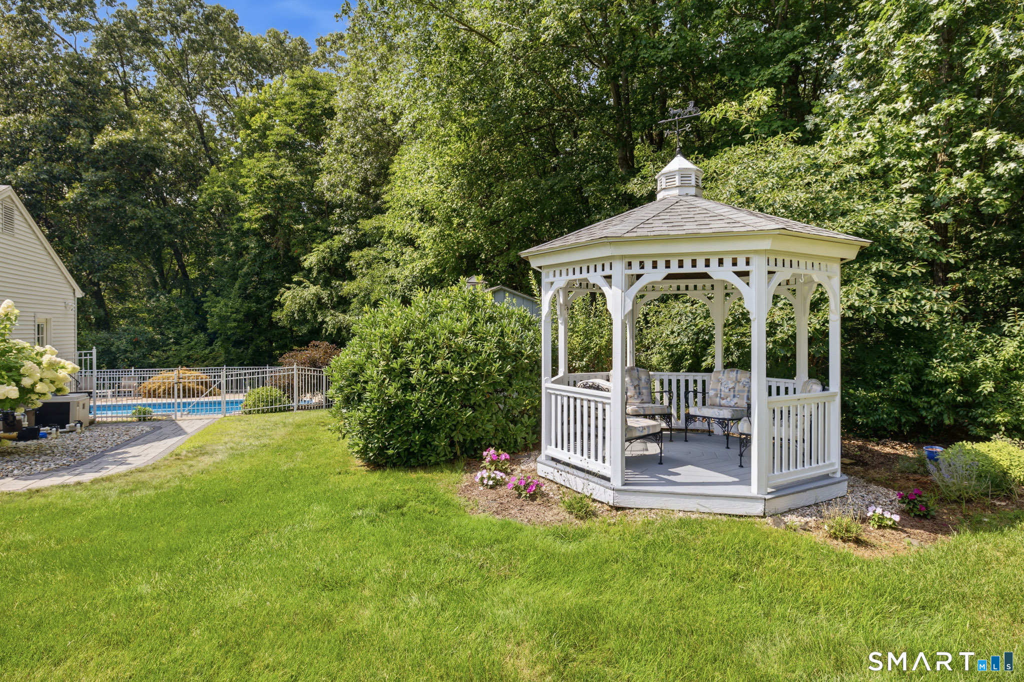 21 Avonwood Drive South Windsor CT 06074