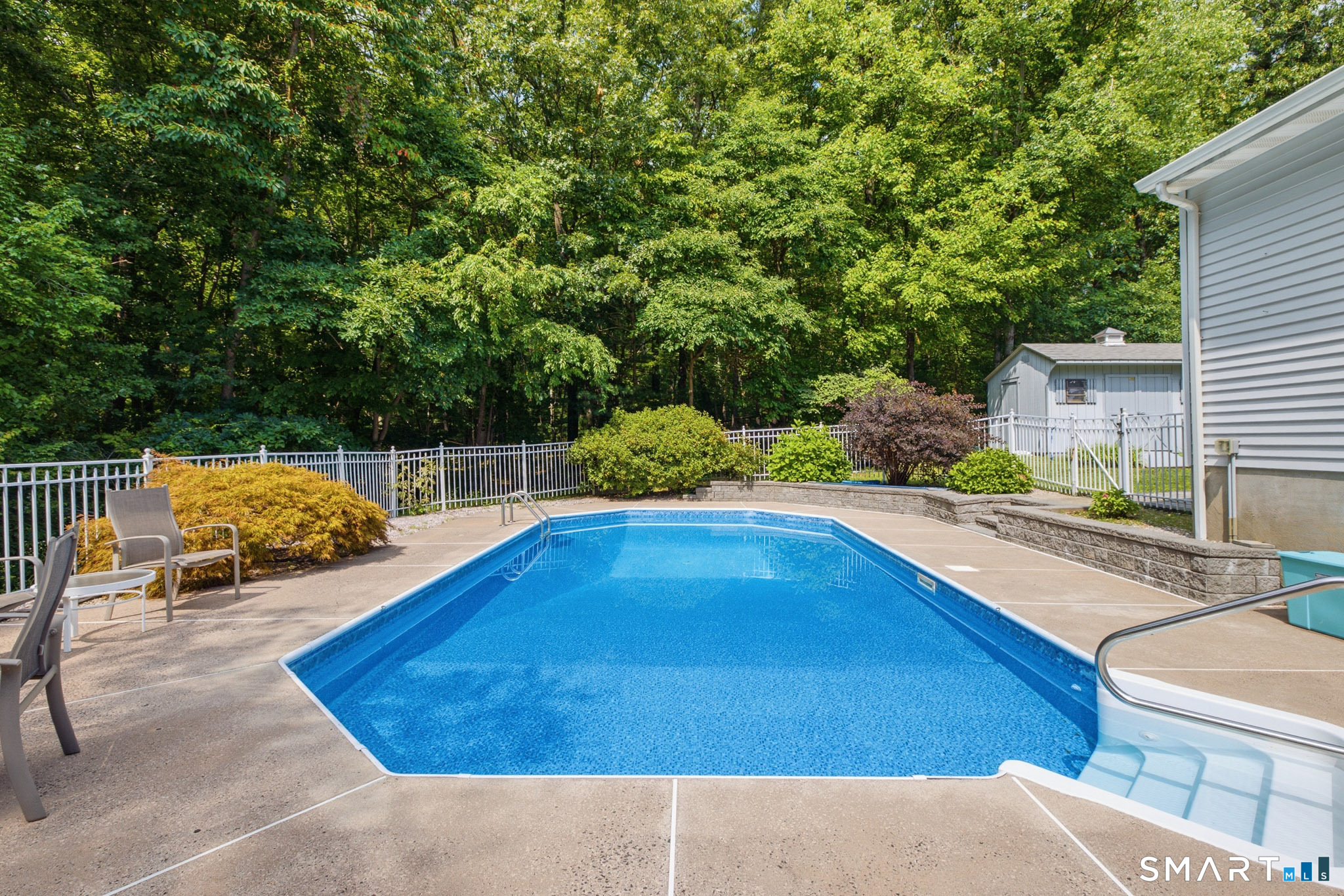 21 Avonwood Drive South Windsor CT 06074