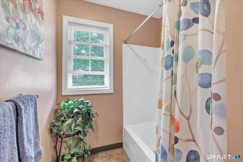 2 Gracie Lane Ansonia CT 06401