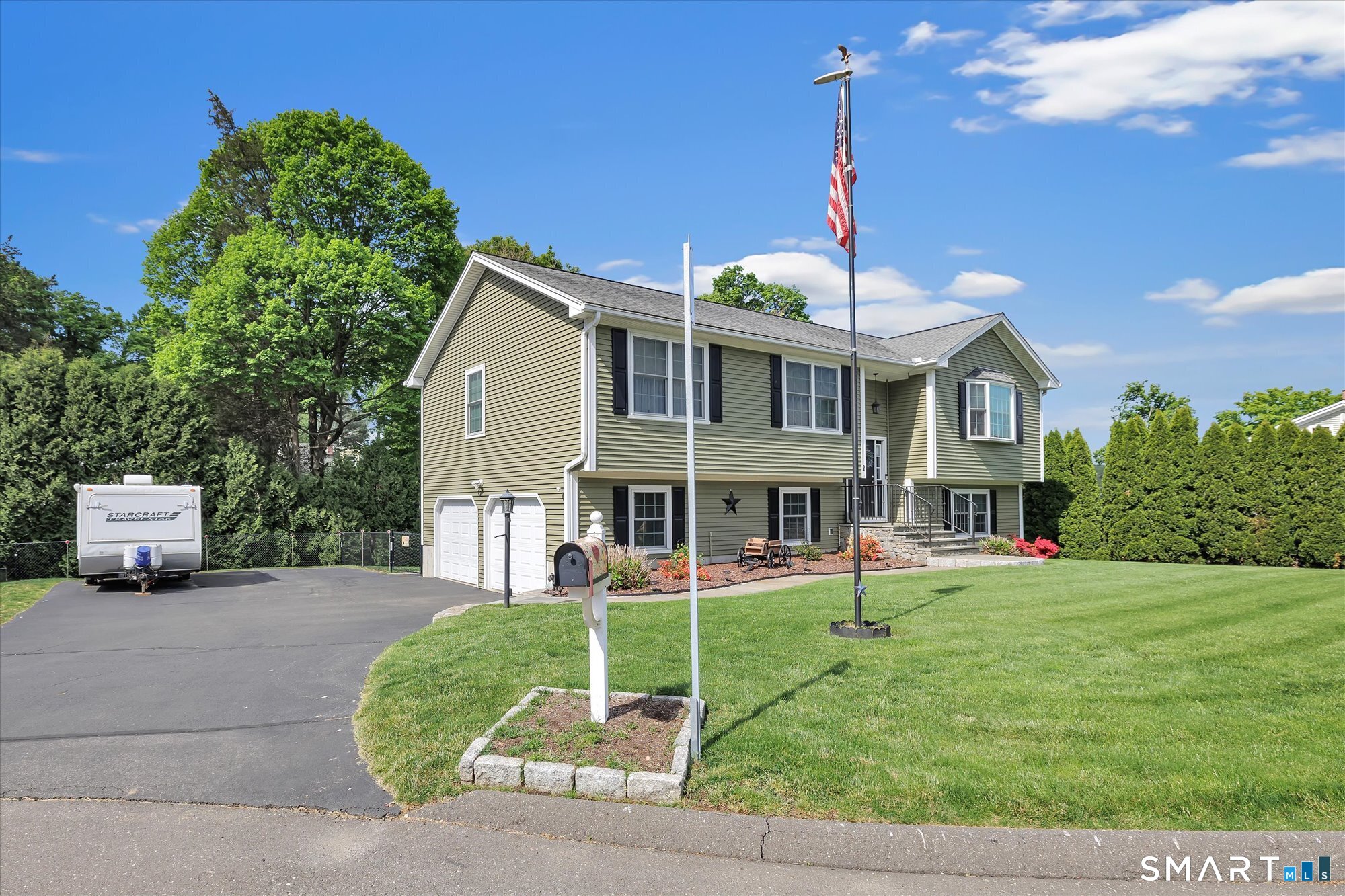 2 Gracie Lane Ansonia CT 06401