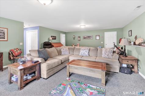 2 Gracie Lane Ansonia CT 06401