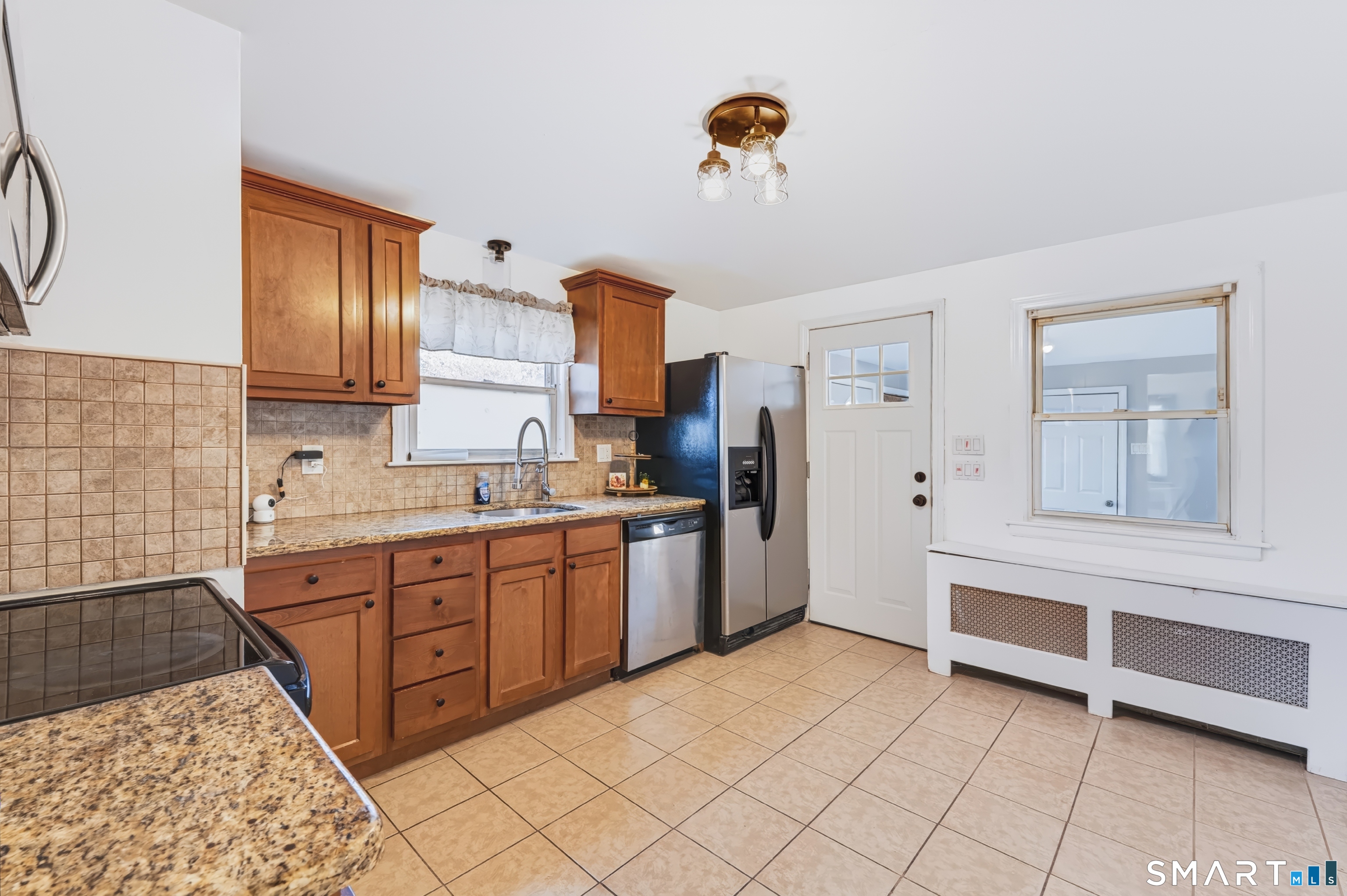 103 West Center Street Manchester CT 06040
