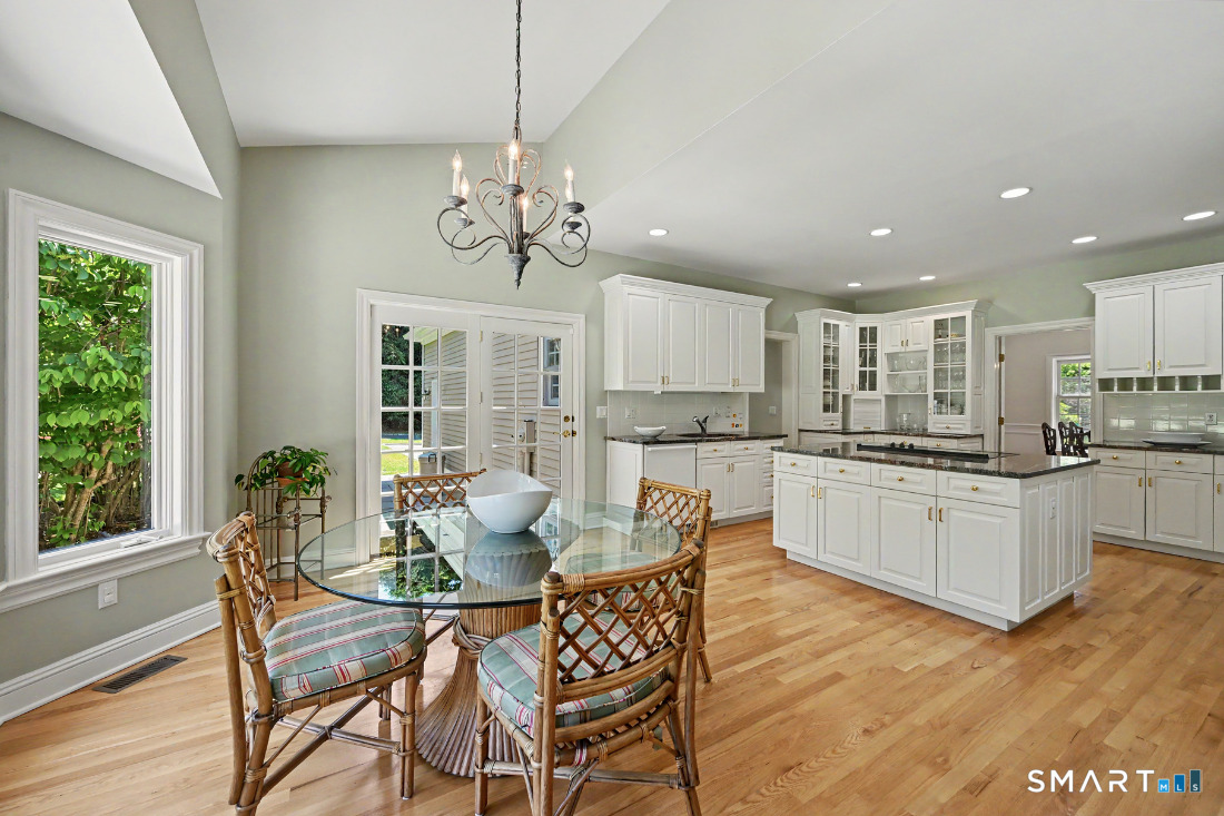 90 Calf Pond Lane Fairfield CT 06824
