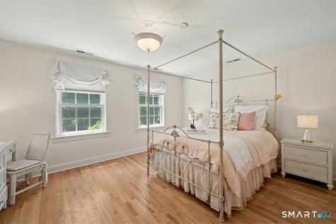 90 Calf Pond Lane Fairfield CT 06824