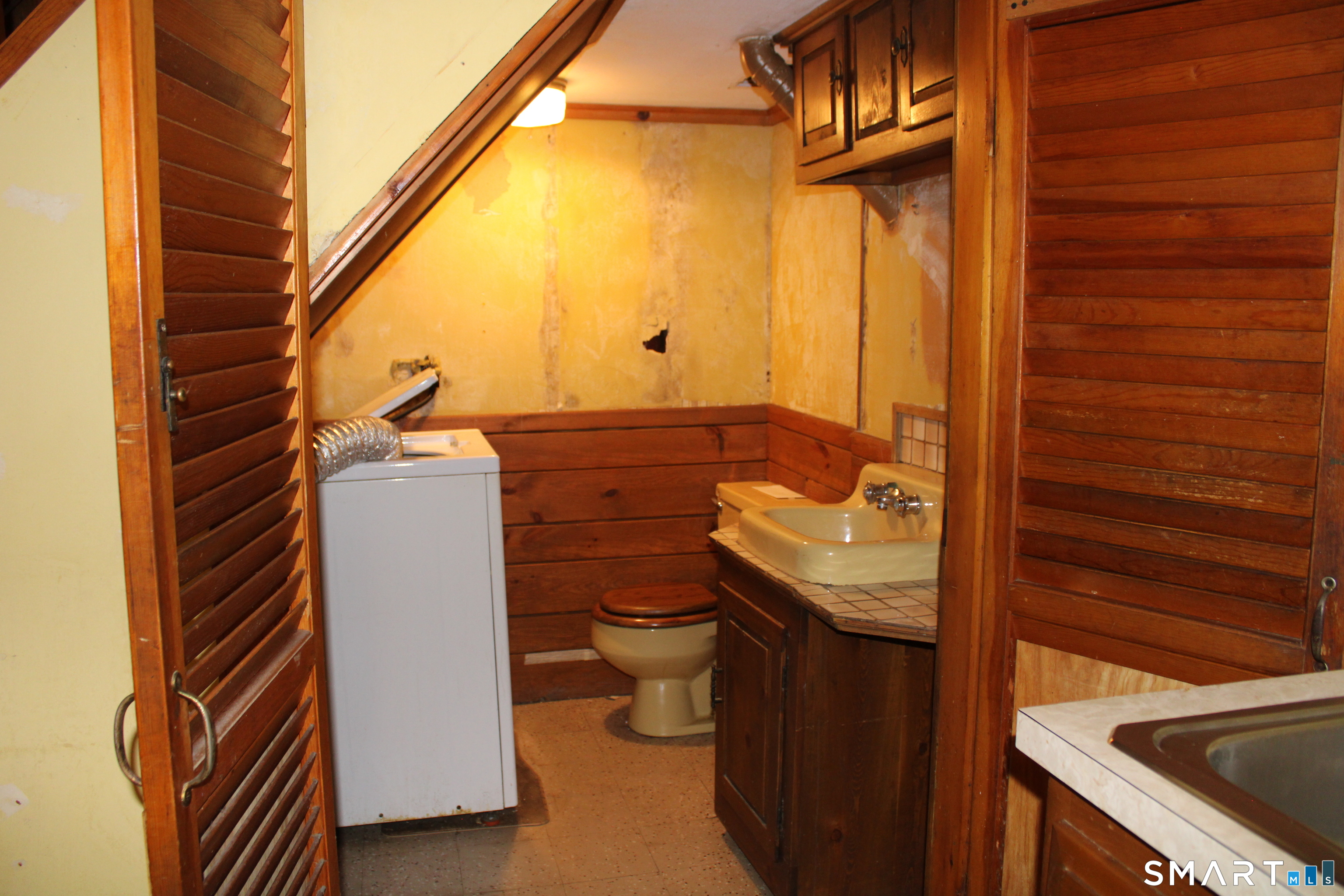 246 Nicholson Street Newington CT 06111