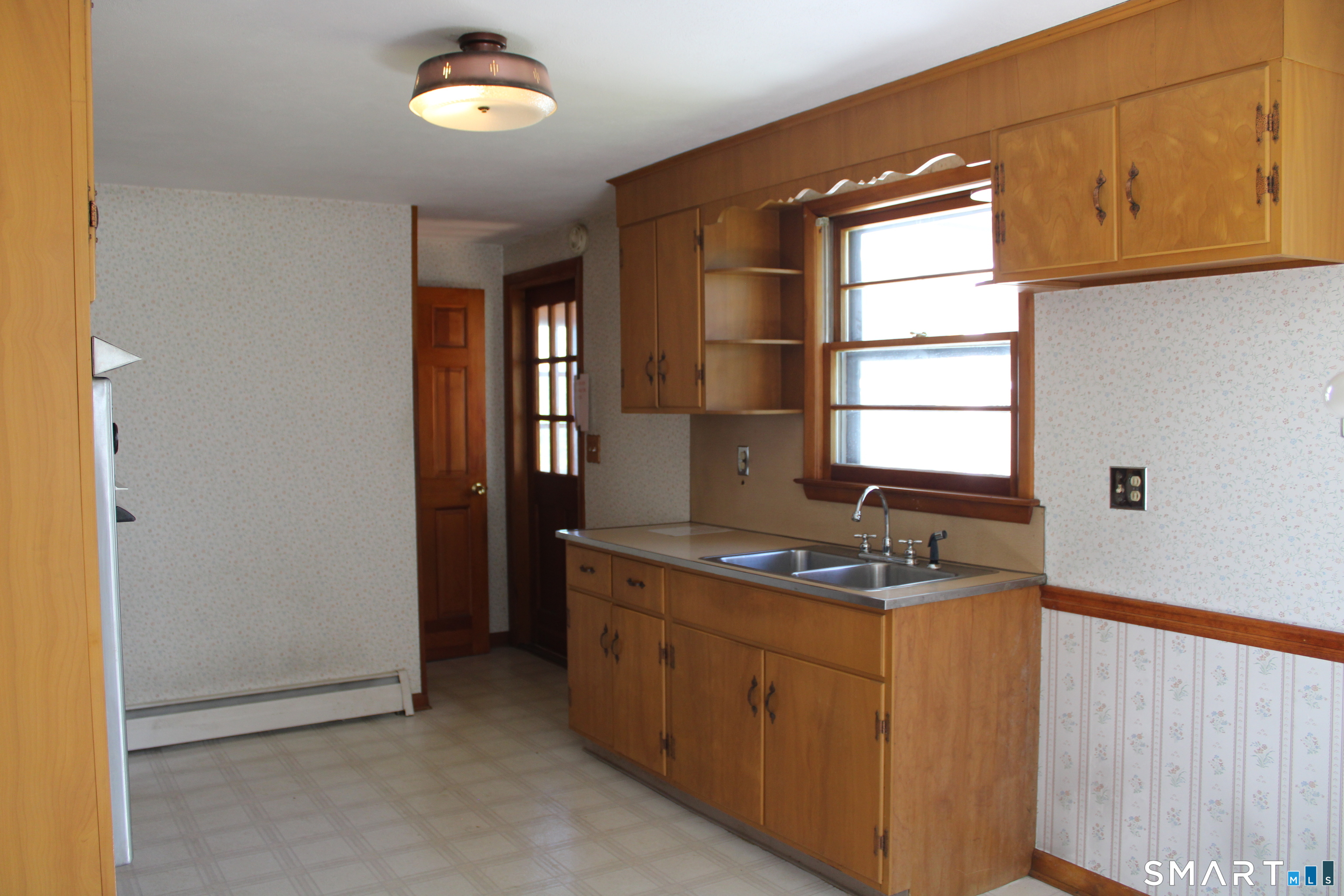 246 Nicholson Street Newington CT 06111