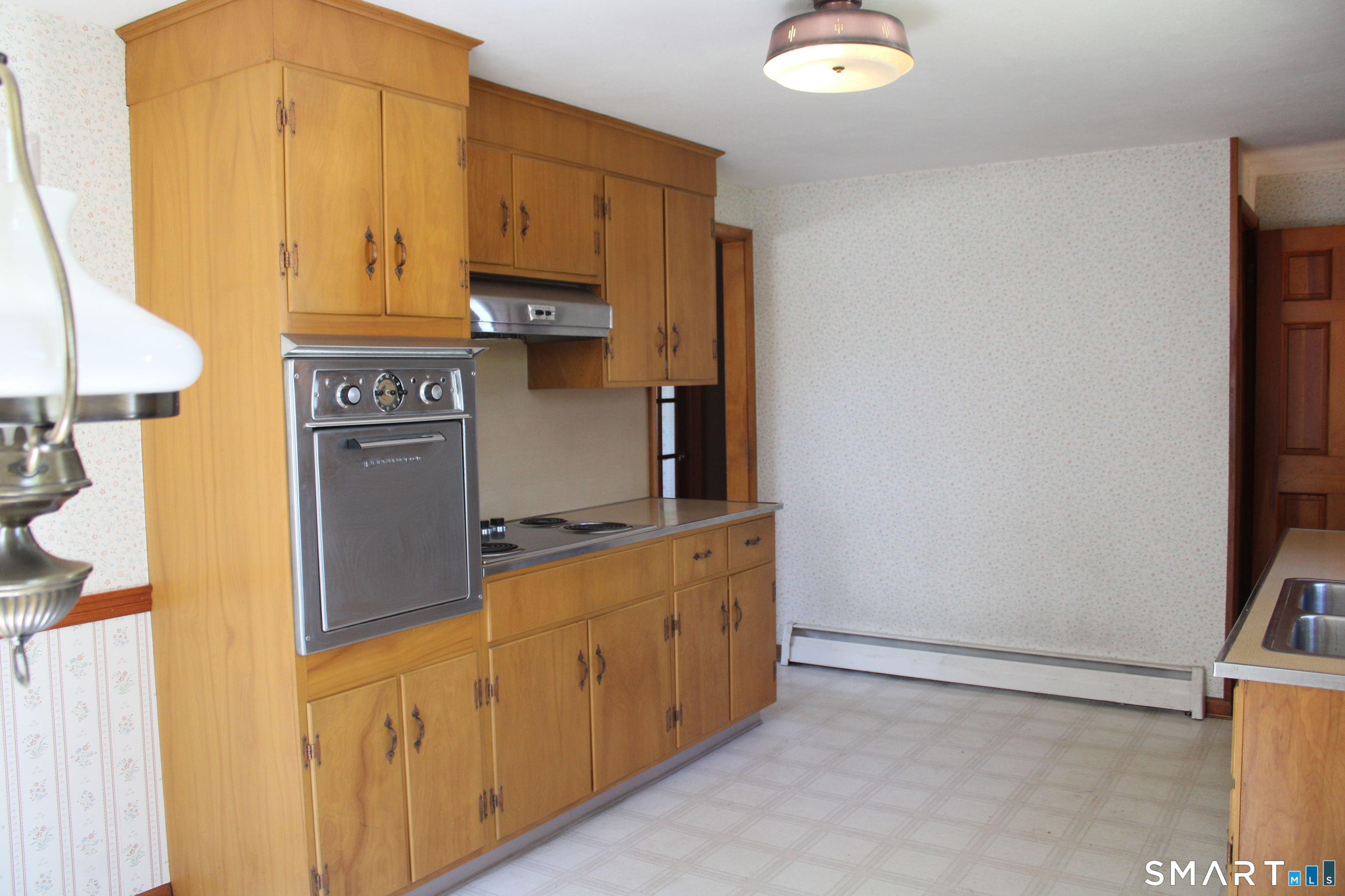 246 Nicholson Street Newington CT 06111