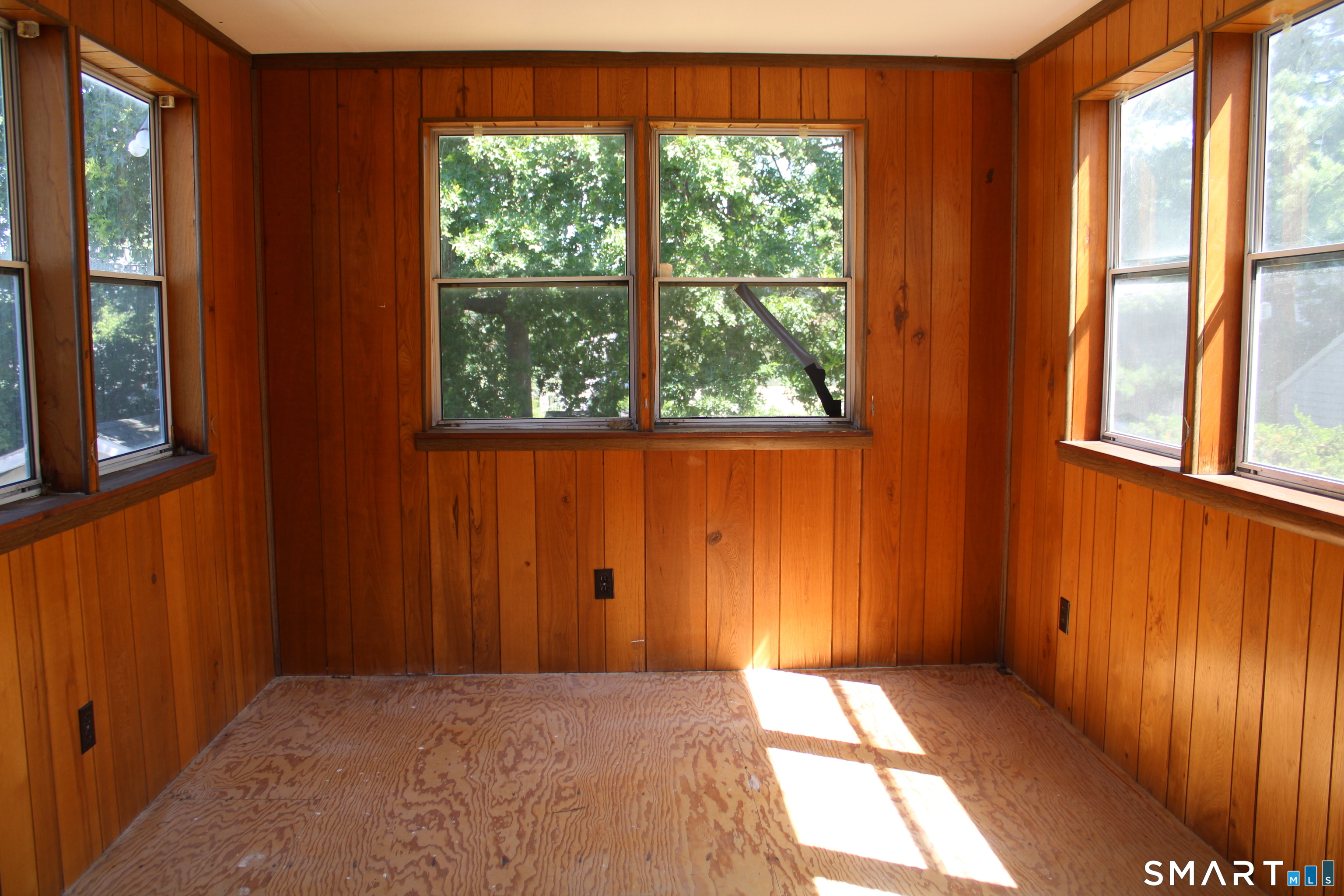 246 Nicholson Street Newington CT 06111