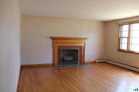 246 Nicholson Street Newington CT 06111