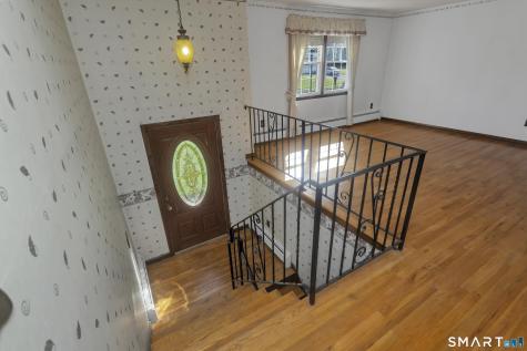 4 Winthrop Road Windsor CT 06095