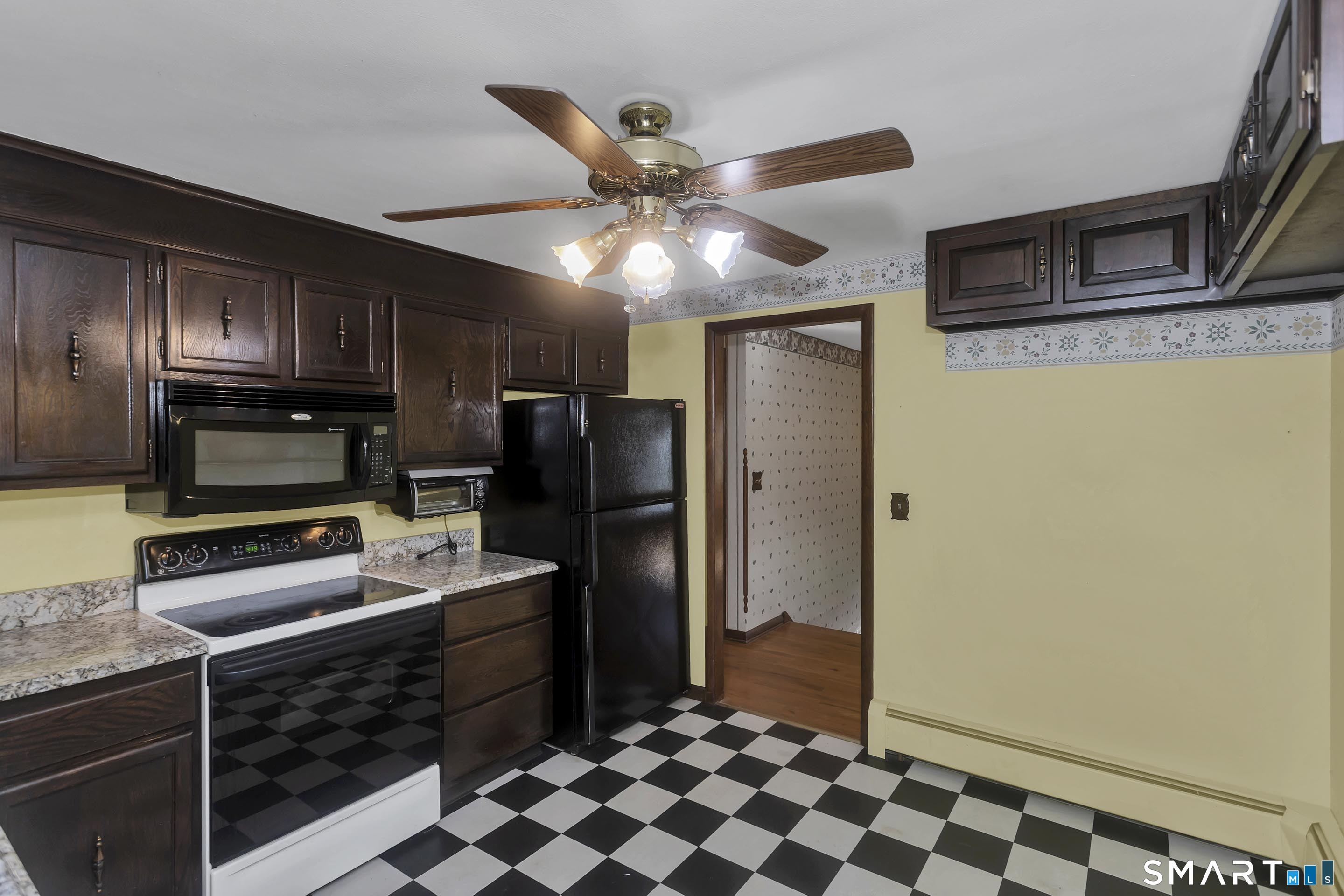 4 Winthrop Road Windsor CT 06095