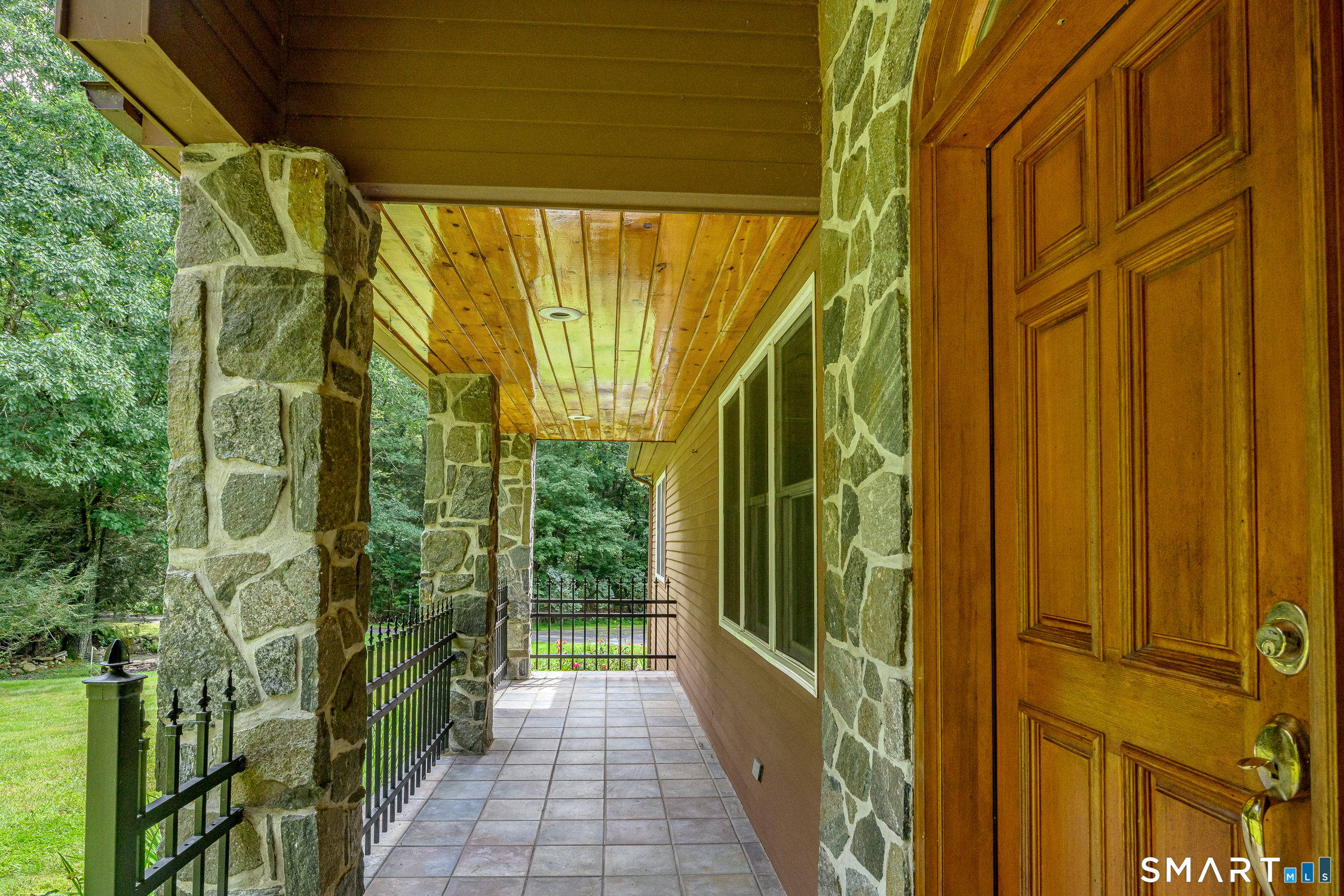 126 East Putnam Road Putnam CT 06260